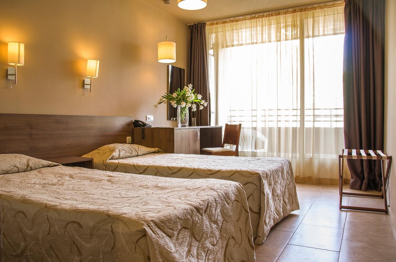 Hotel Gladiola 1 Ex Akacia Златни пясъци Стая снимка